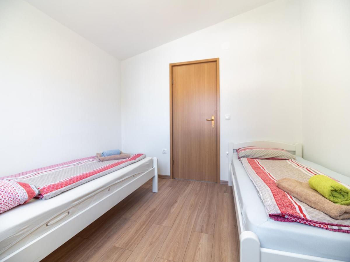 Apartmani Arijana Medulin Eksteriør bilde