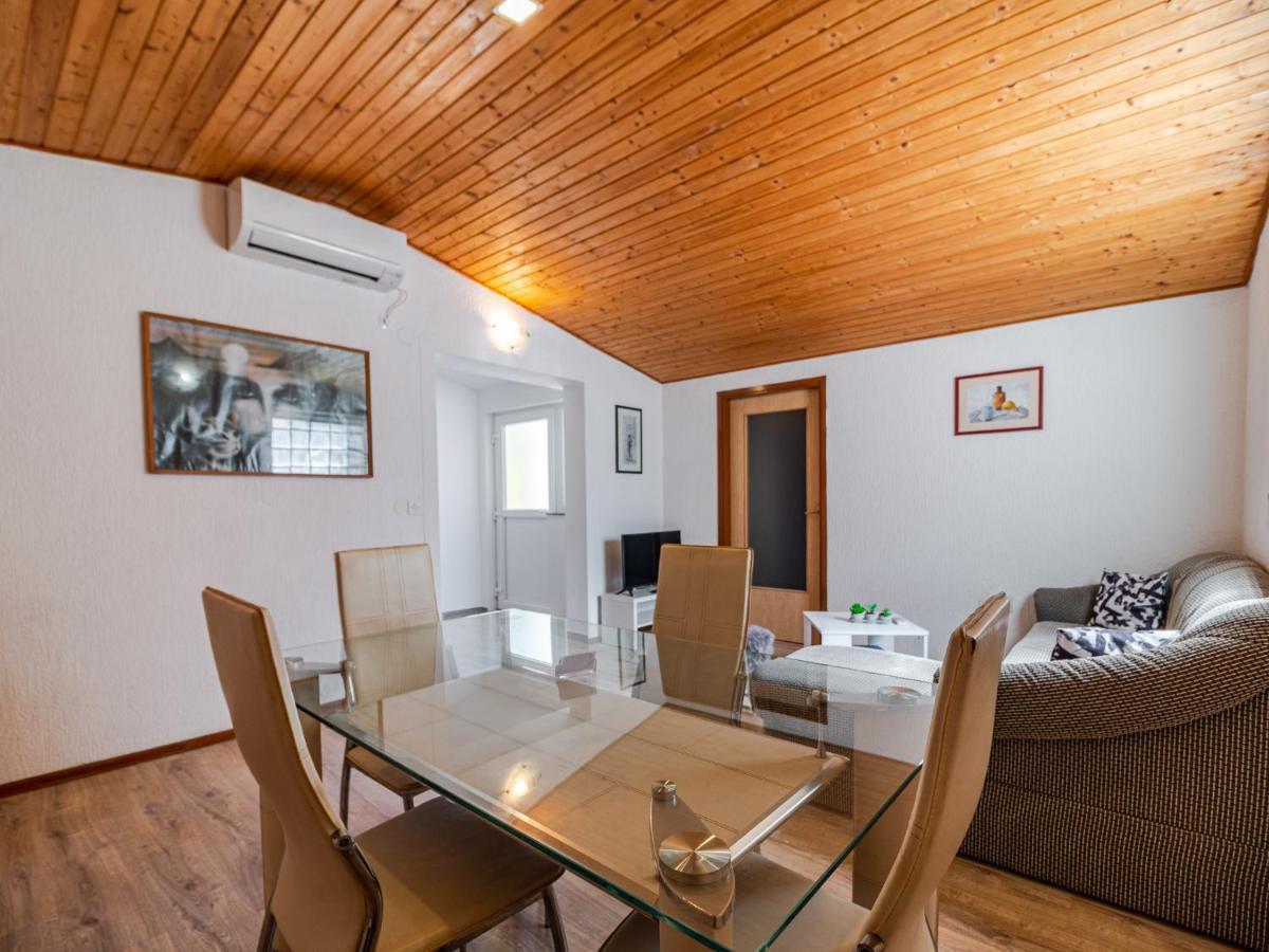 Apartmani Arijana Medulin Eksteriør bilde